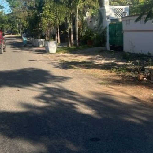 Ecr Uthandi 3000 Sqft Land for Sale