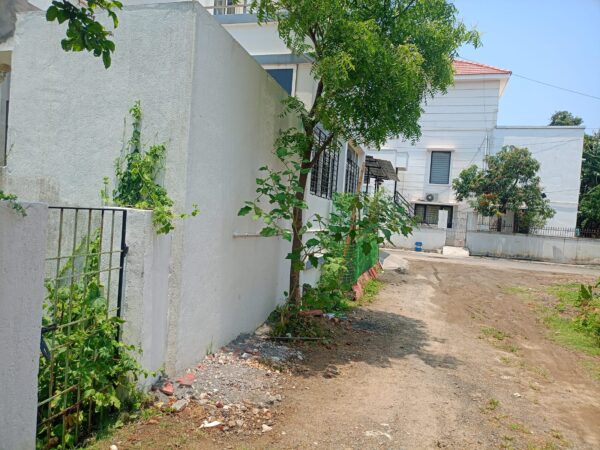 Ecr Neelanakarai Land For Sale